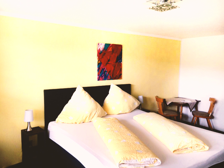 Zweibettzimmer Zweibettzimmer